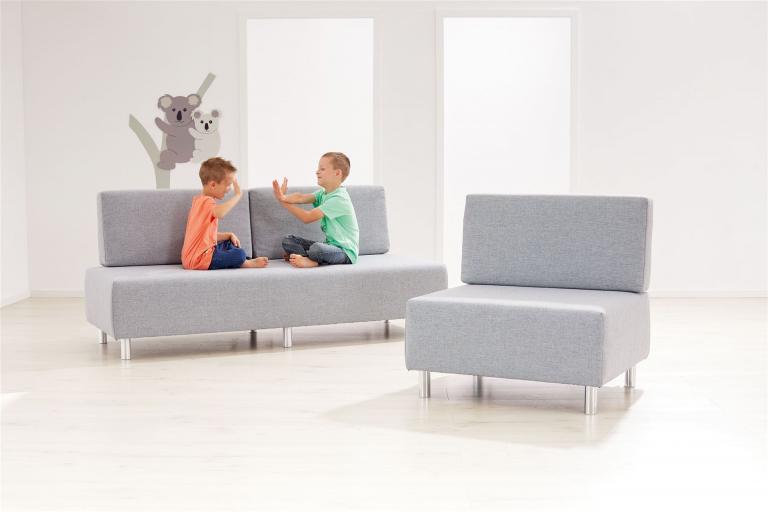 Sofa und Sessel grau